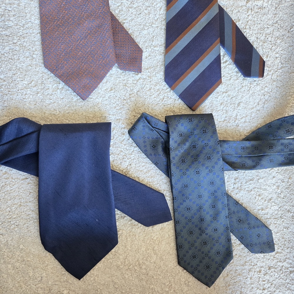 Elegant Made in Italy 100% silk Ties Set